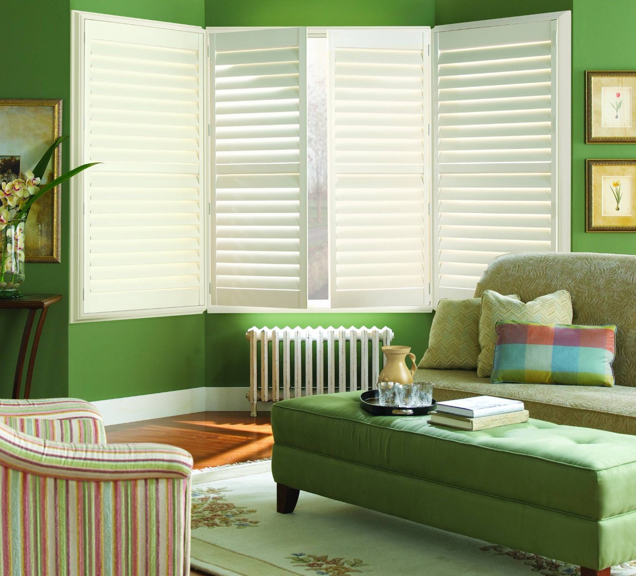 Hunter Douglas Palm Beach™ Polysatin™ Vinyl Shutters near South Jordan and Salt Lake City, Utah (UT)